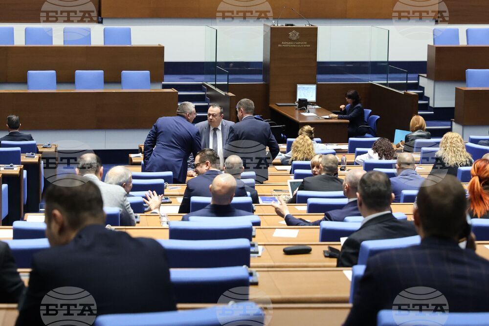 С блицконтрол ще започне днес заседанието на парламента, очаква се ПП – ДБ да внесе вот на недоверие към правителството
